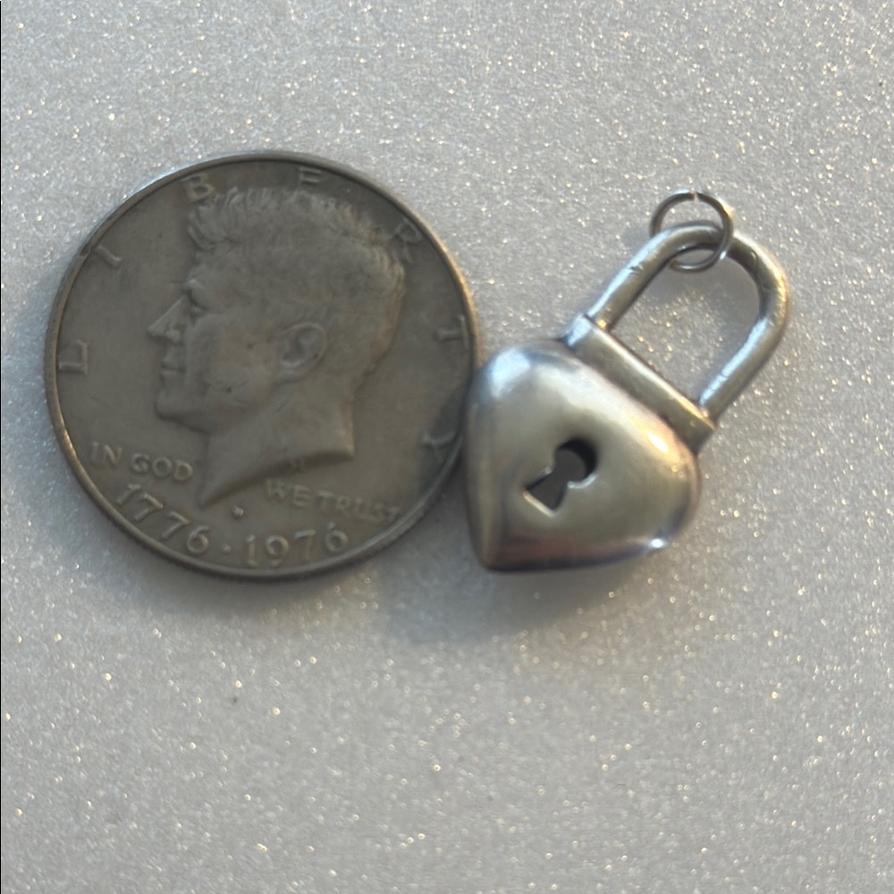 Vintage Silver Heart Padlock Charm punk grunge 1990s - Picture 3 of 4